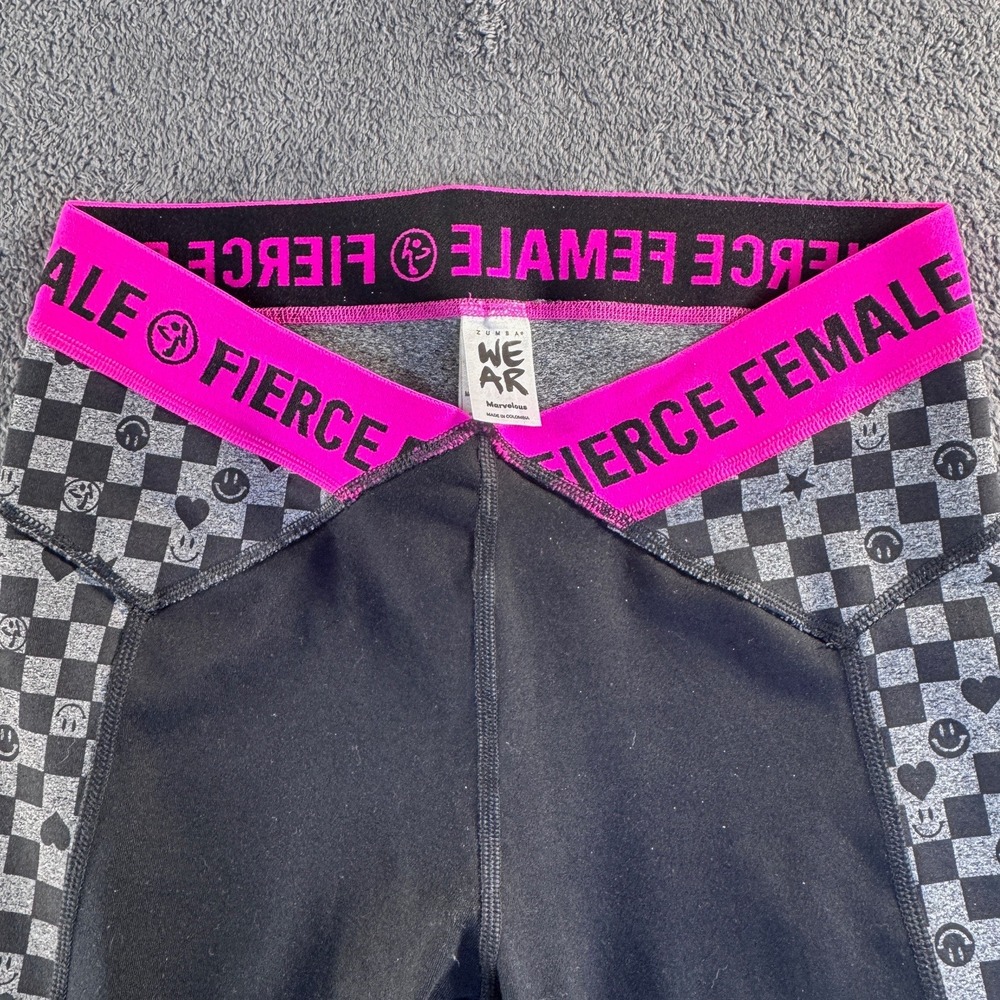 Zumba Wear Fierce Female Checkered Leggings Black Pink V-Waist Medium - Picture 2 of 7